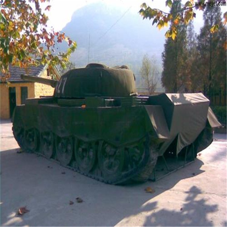 阜龙乡大型充气坦克